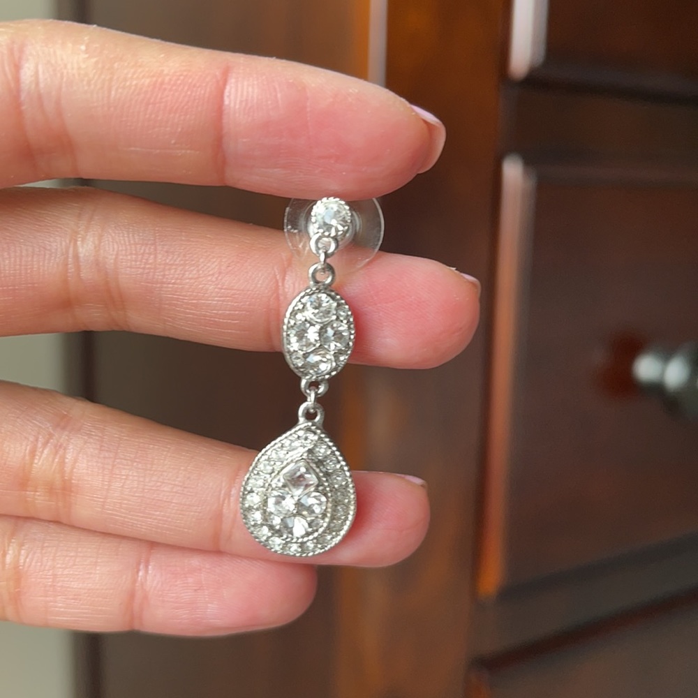 Givenchy earrings - Picture 2 of 2